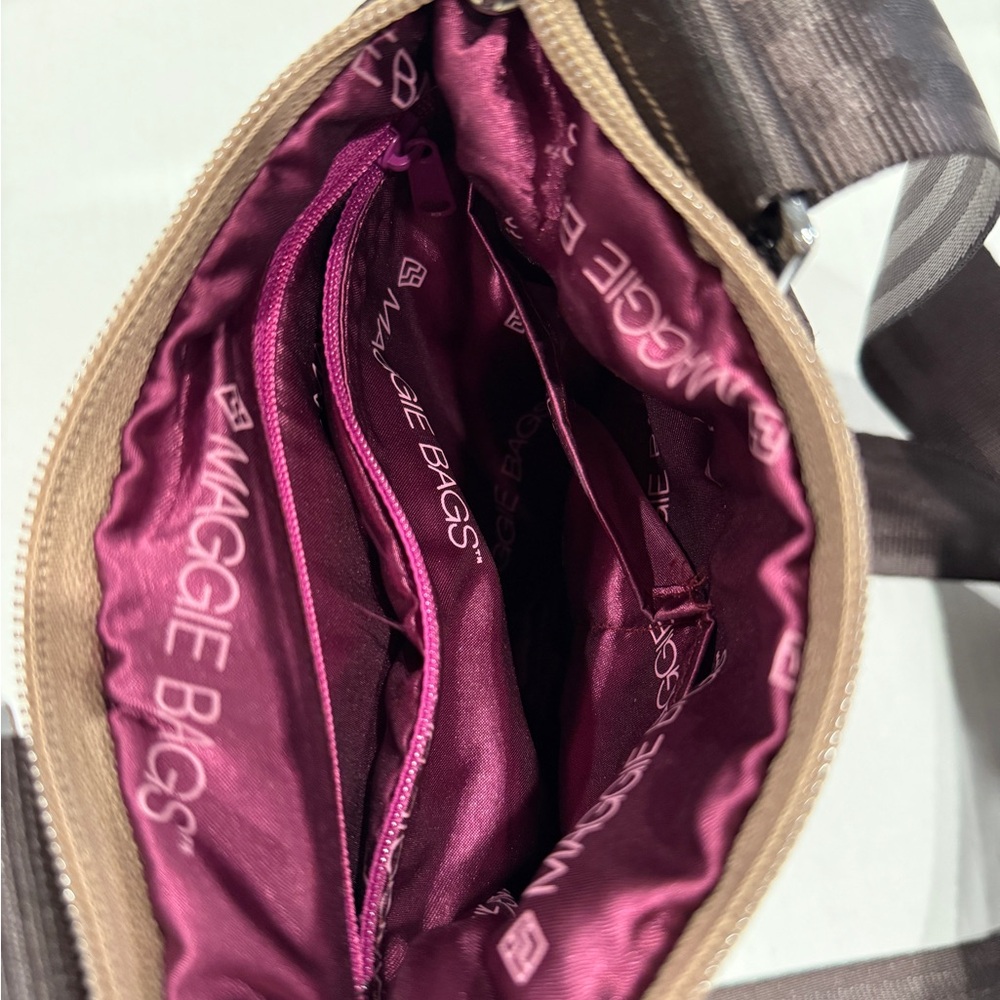 Maggie Bags Brown Crossbody Bag Made of Seatbelt - Picture 6 of 16